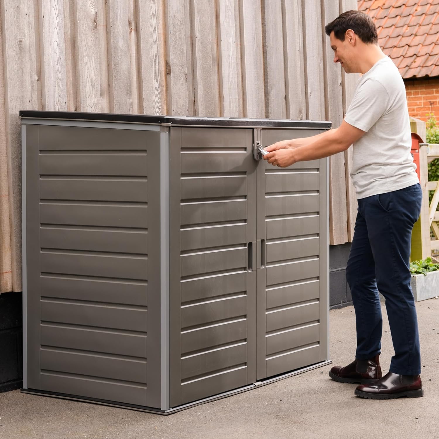 Olsen & Smith 1170L Extra Large Outdoor Garden Storage Box, Weatherproof Heavy-Duty Plastic, Lockable, Wheelie Bin, Tools & Cushion Storage